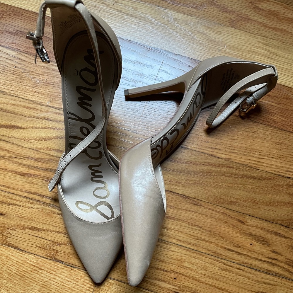 Sam Edelman 7.5 nude pump